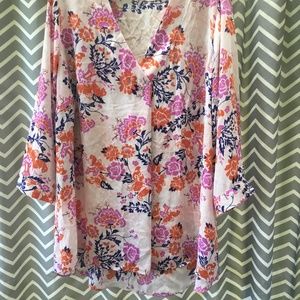 Rose & Olive - 2x floral, long sleeved blouse